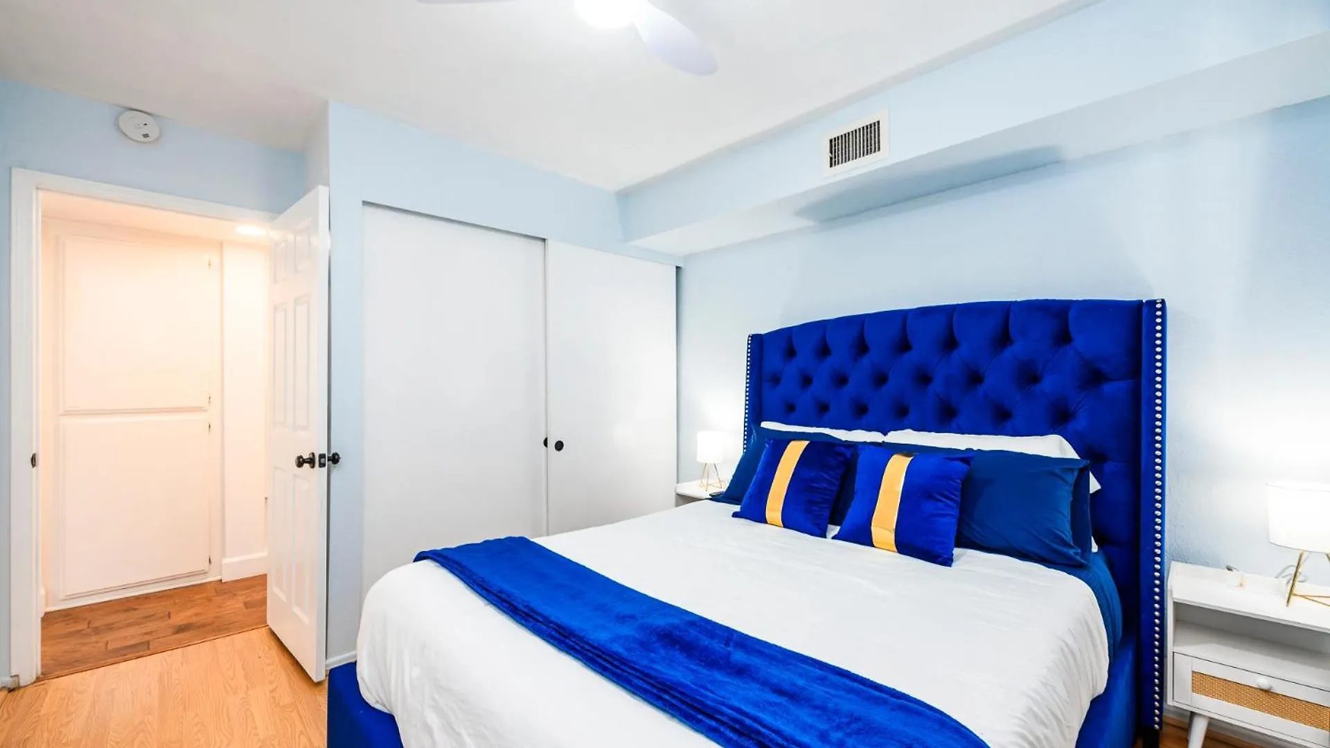Beachside Luxury 4Br Arcade Fun Ocean Views Manhattan Beach Holiday home